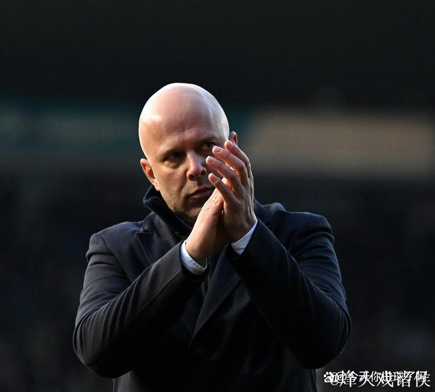 利物浦主帅斯洛特:伊萨克因伤将休战数月 利物浦主帅斯洛特:伊萨克因伤将休战数月