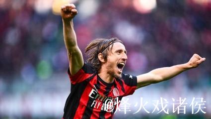 意甲-恩昆库双响普利西奇建功 AC米兰3-0大胜维罗纳 意甲-恩昆库双响普利西奇建功 AC米兰3-0大胜维罗纳